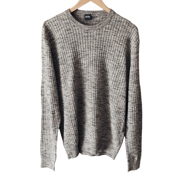 Hugo Boss sweater - Picture 1 of 9